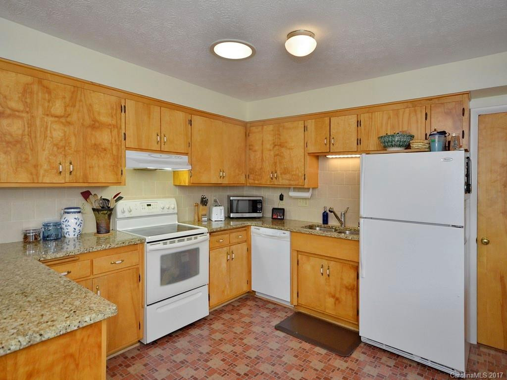18 Ridgefield Place - Photo 8