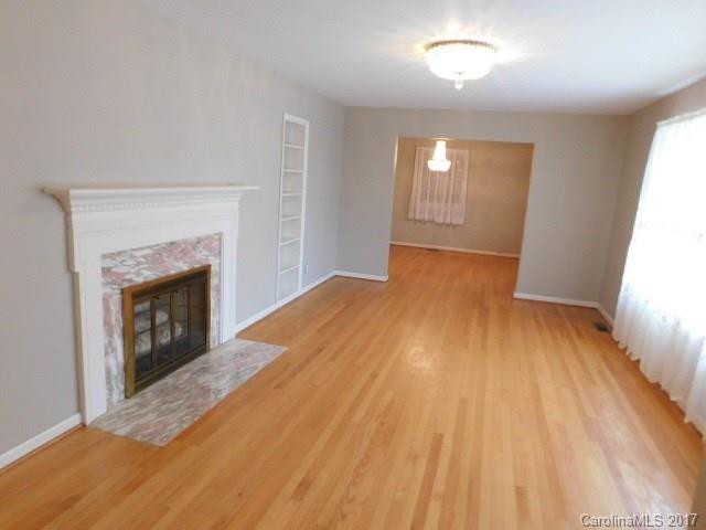 415 Overhill Drive - Photo 3