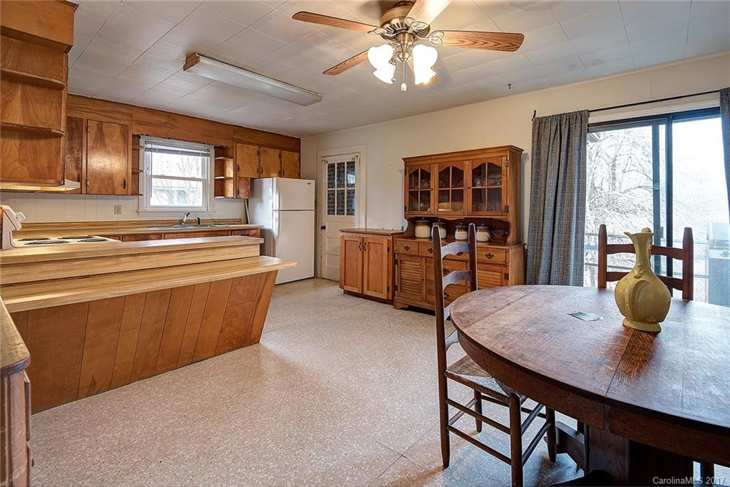 368 Oakmont Drive - Photo 5