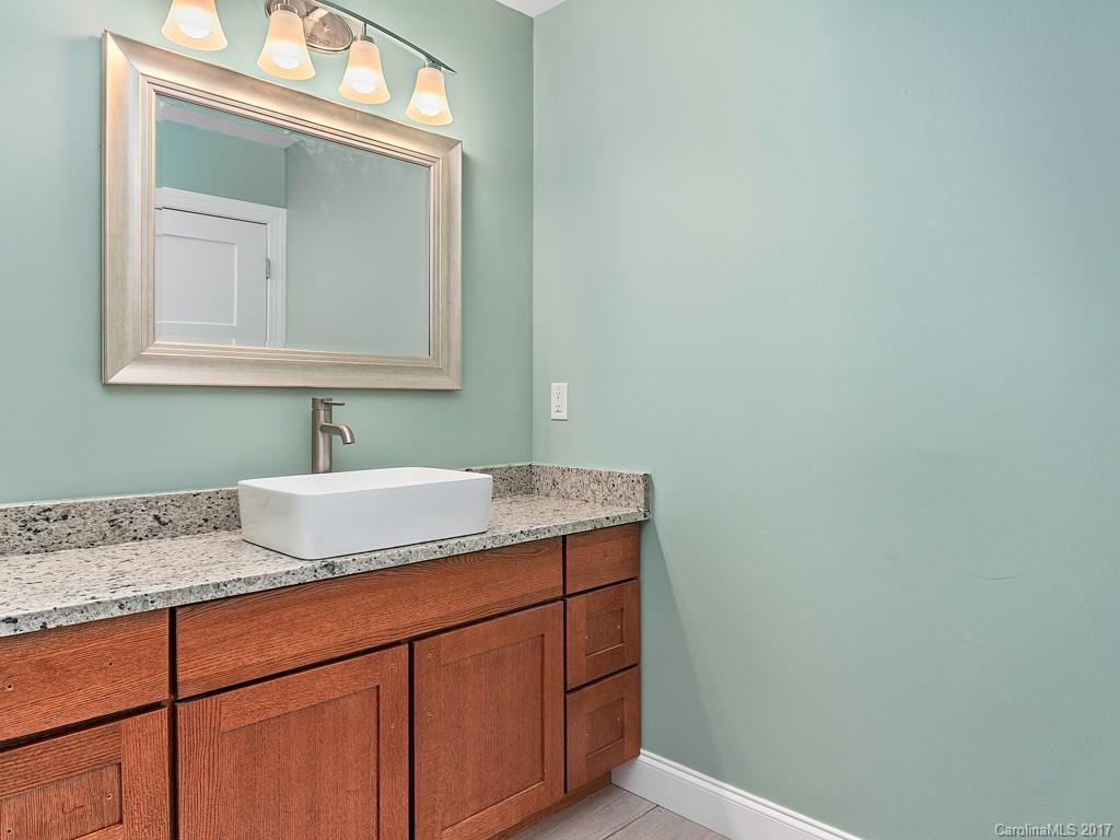 104 Park Ridge Avenue - Photo 8