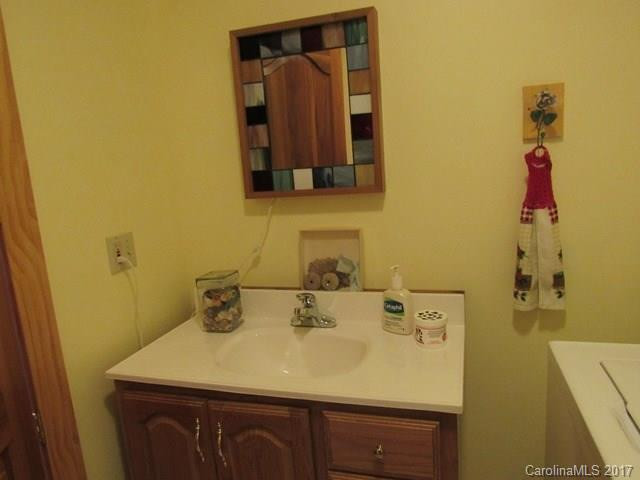 1030 Old Log Road - Photo 11