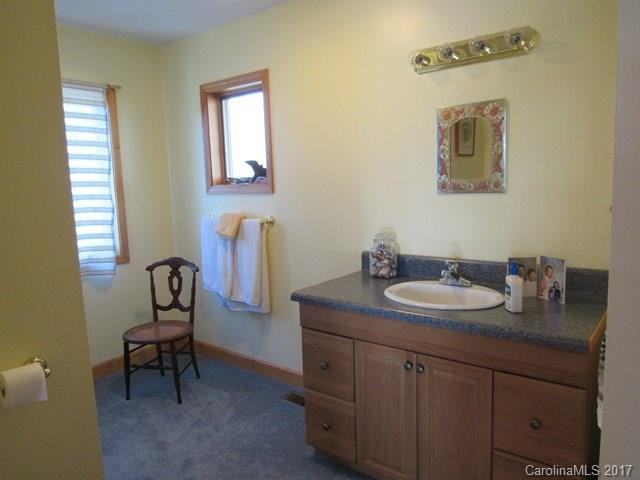 1030 Old Log Road - Photo 13