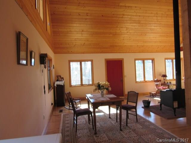 1030 Old Log Road - Photo 6