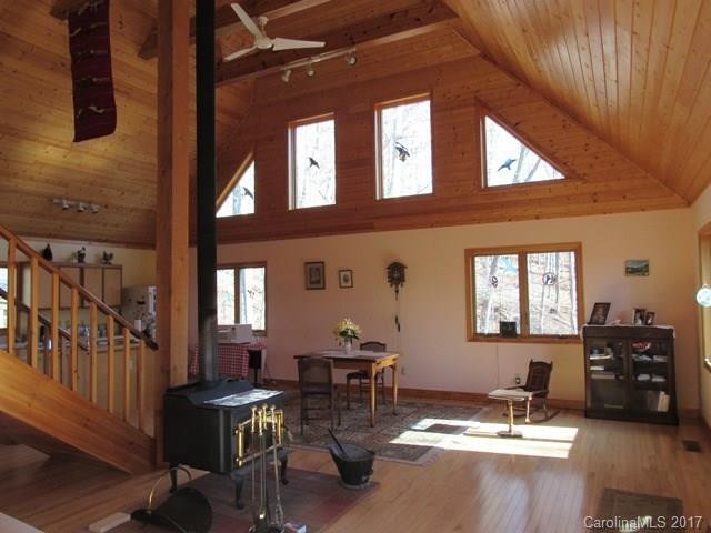 1030 Old Log Road - Photo 8