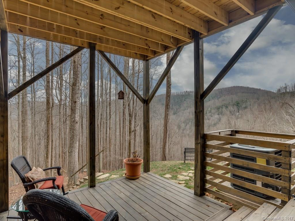 750 Pollys Mountain Road - Photo 19