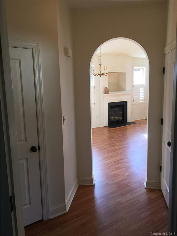 462 Village Green Way - Photo 14