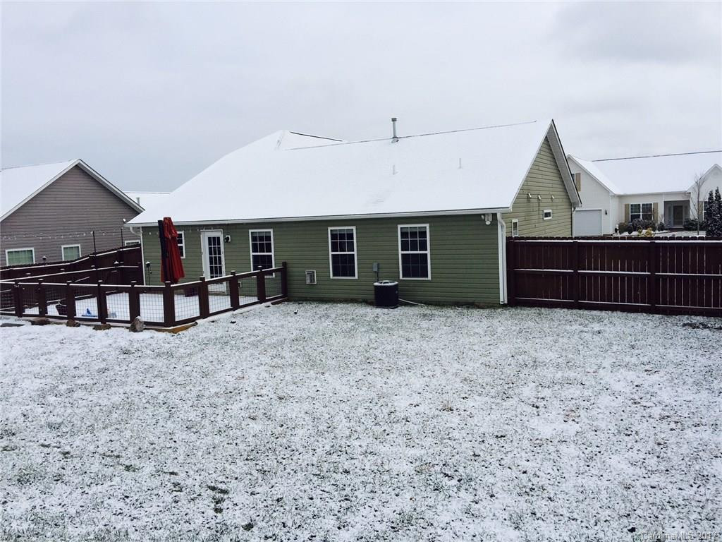335 Swift Creek Road - Photo 2