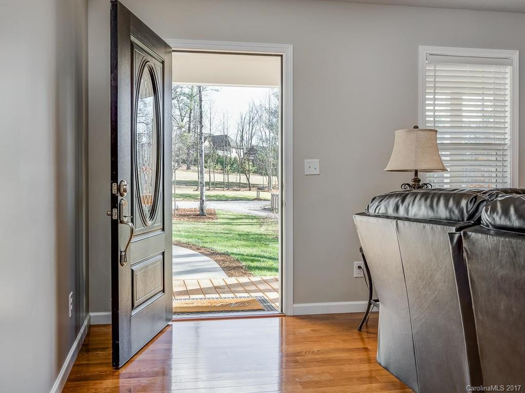 10 Sunny Cove Lane - Photo 5