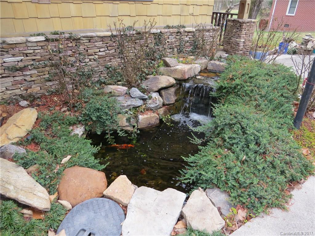 320 Resort Street - Photo 3