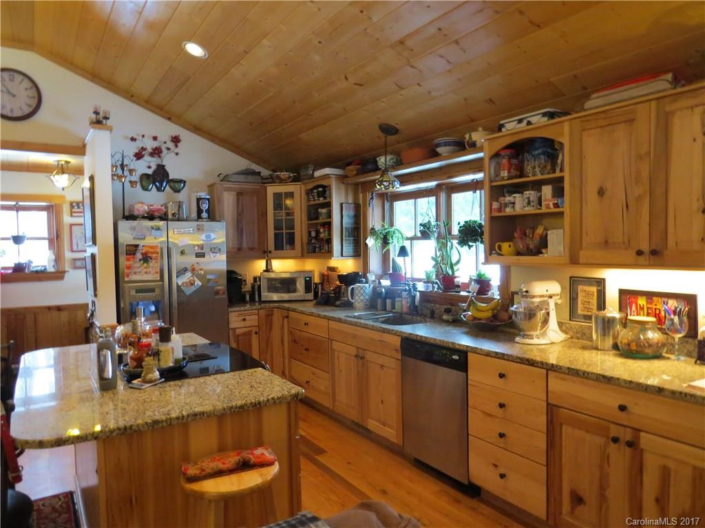 320 Resort Street - Photo 9