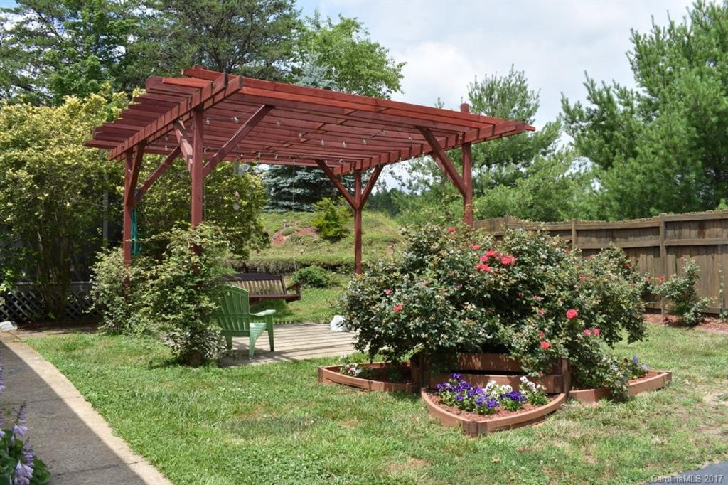 9 Sheppard Branch Road - Photo 4