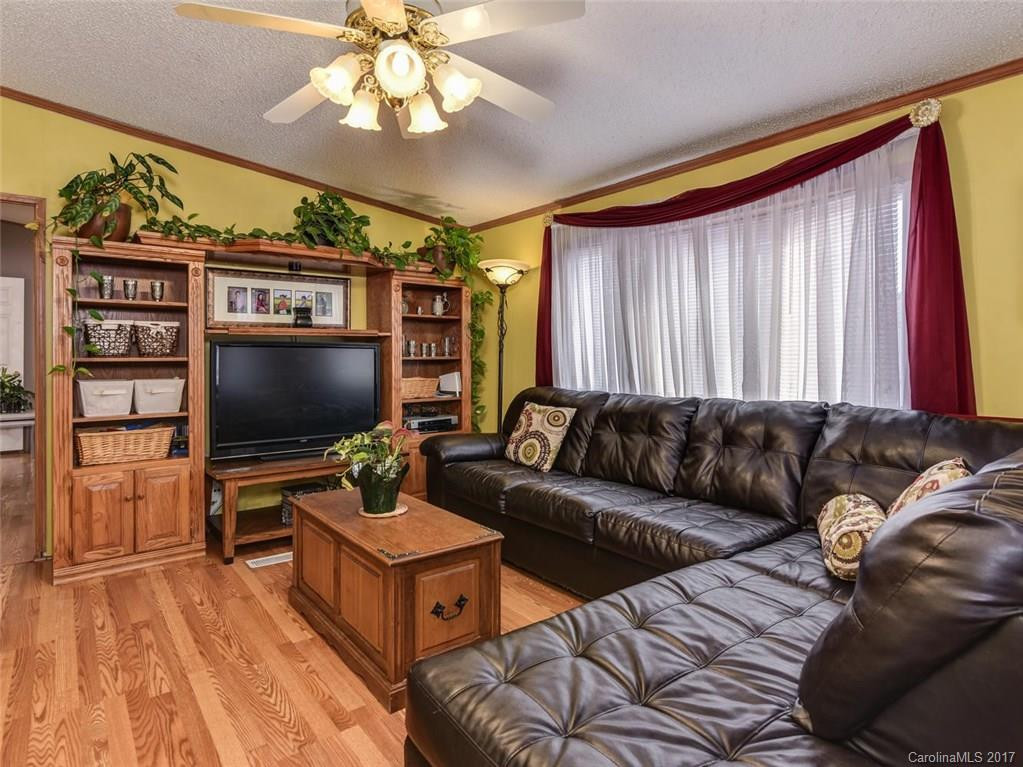 9 Sheppard Branch Road - Photo 6