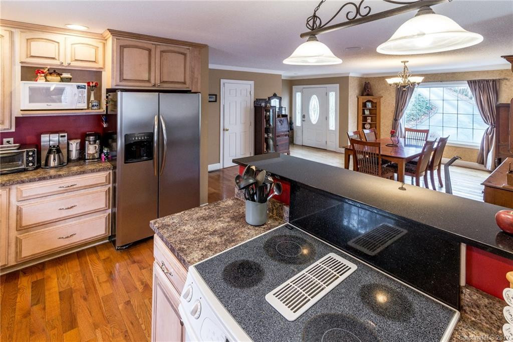 4 Sourwood Ridge Road - Photo 13
