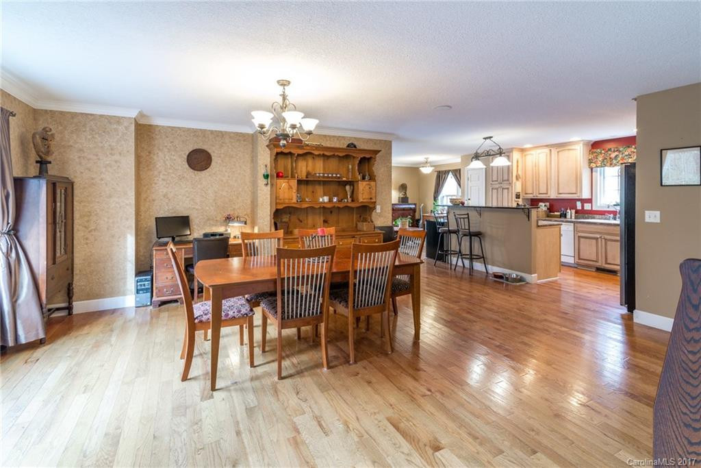 4 Sourwood Ridge Road - Photo 4