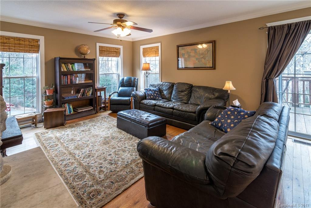 4 Sourwood Ridge Road - Photo 6