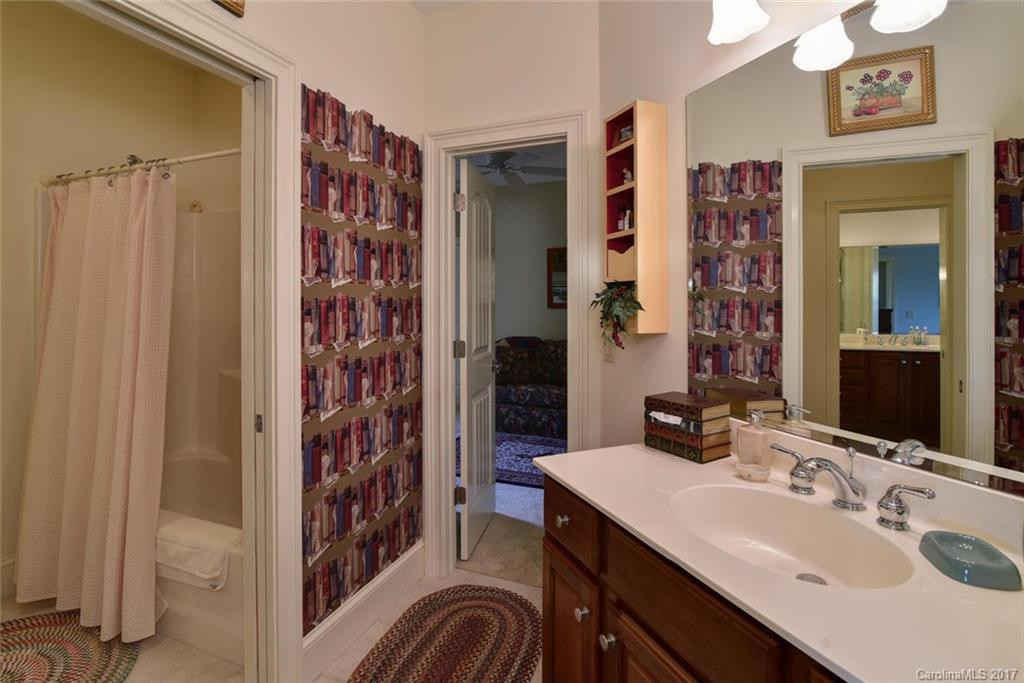 106 Tall Oak Lane - Photo 17