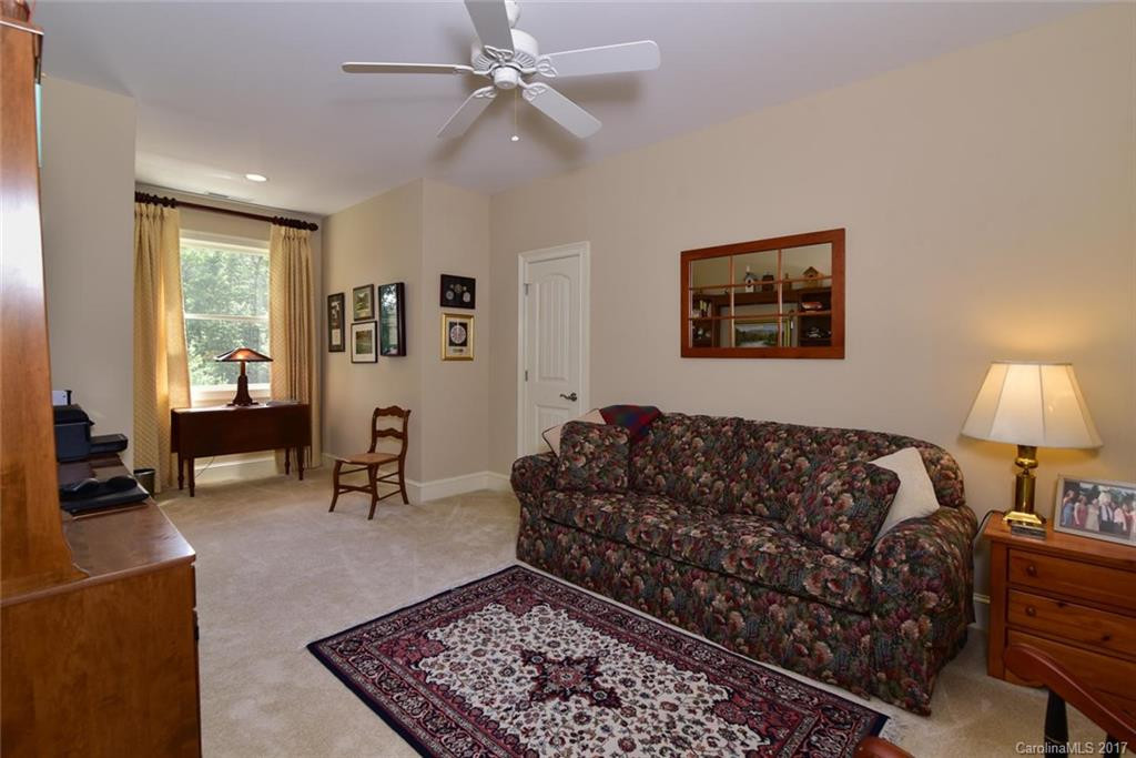 106 Tall Oak Lane - Photo 18