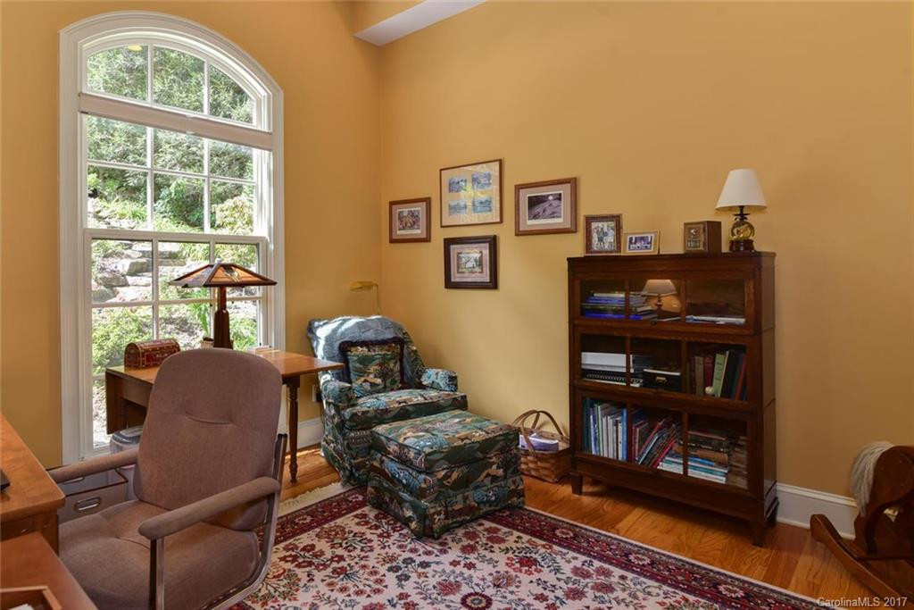 106 Tall Oak Lane - Photo 3