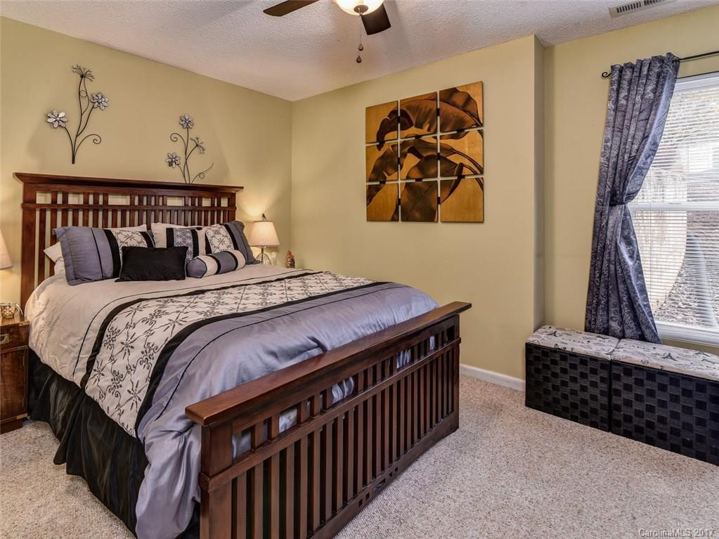 11 Krista Circle #E - Photo 16