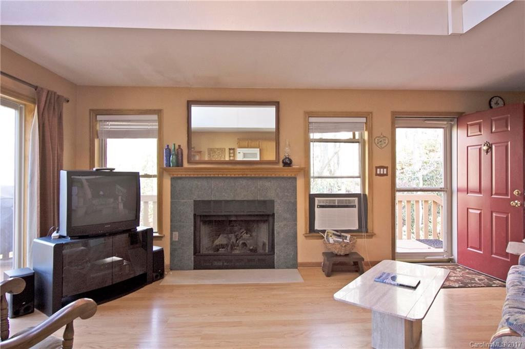 563 Barrett Road - Photo 3