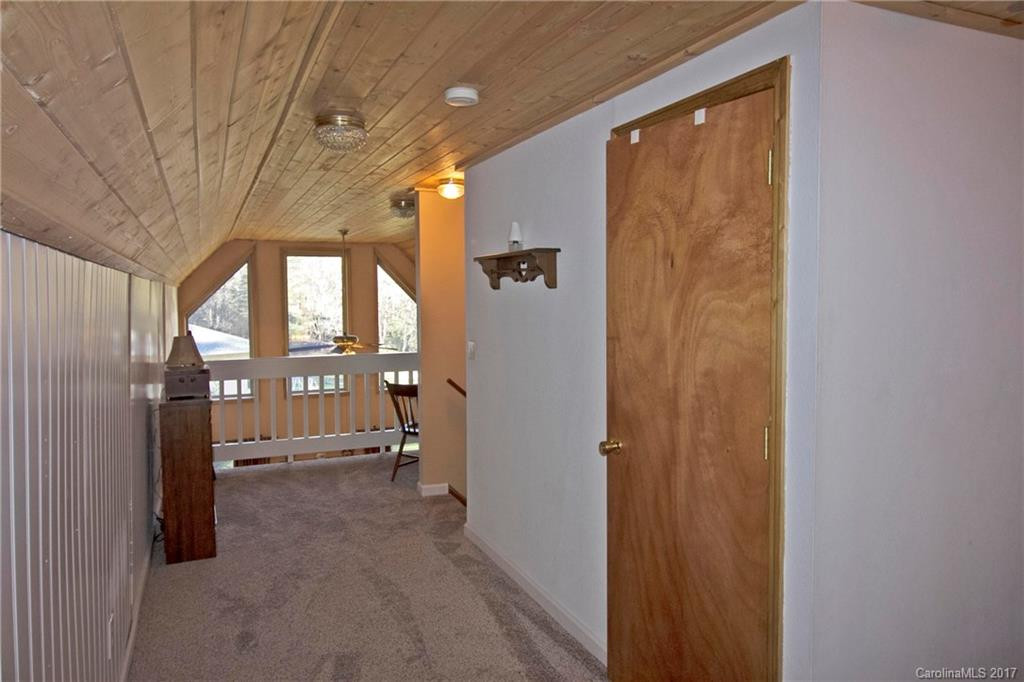 563 Barrett Road - Photo 9