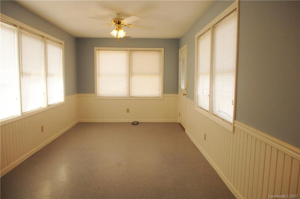 1082 Mountain View Street - Photo 8