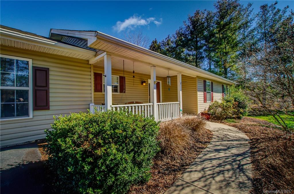 1911 Howard Gap Road - Photo 18