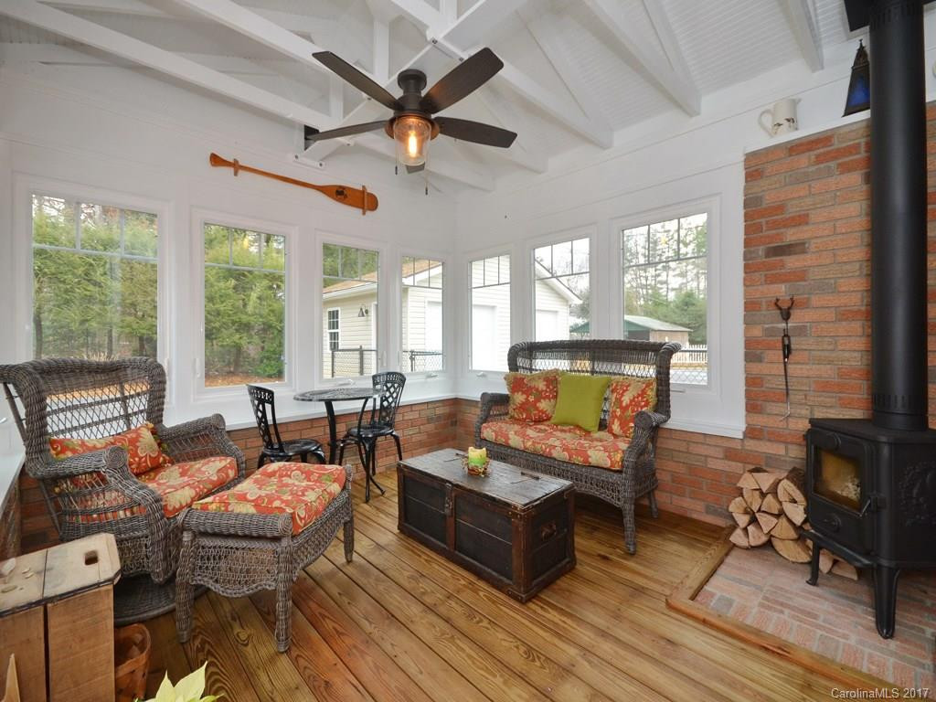 1040 Carousel Lane #35 - Photo 5