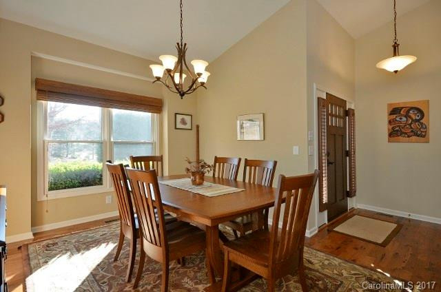 3017 Cove Loop Road - Photo 4
