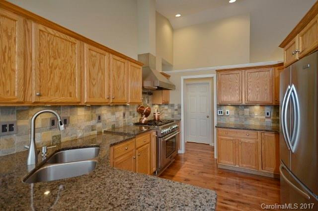 3017 Cove Loop Road - Photo 10