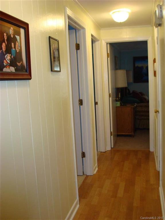 555 Smith Creek Road - Photo 15