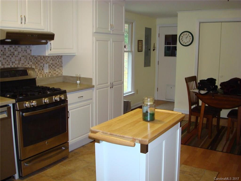 555 Smith Creek Road - Photo 6