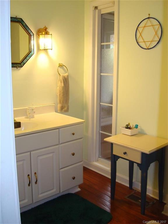 555 Smith Creek Road - Photo 10