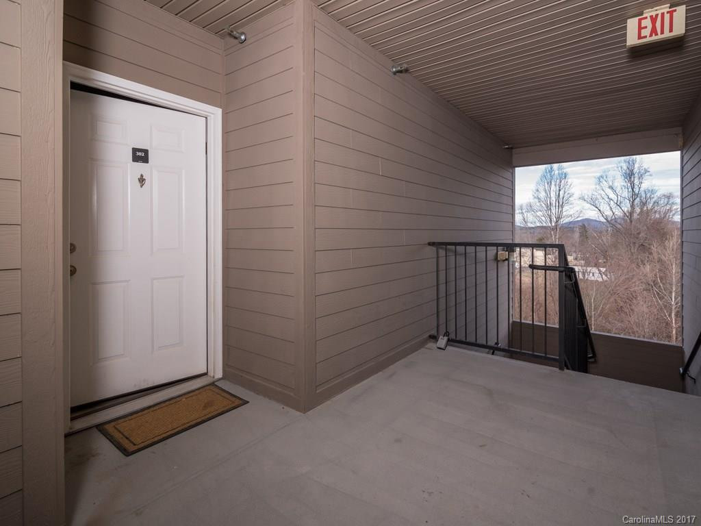 234 Brickton Village Circle #302 - Photo 4