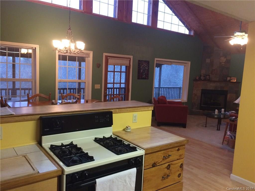 657 Sprinkle Branch Road - Photo 11