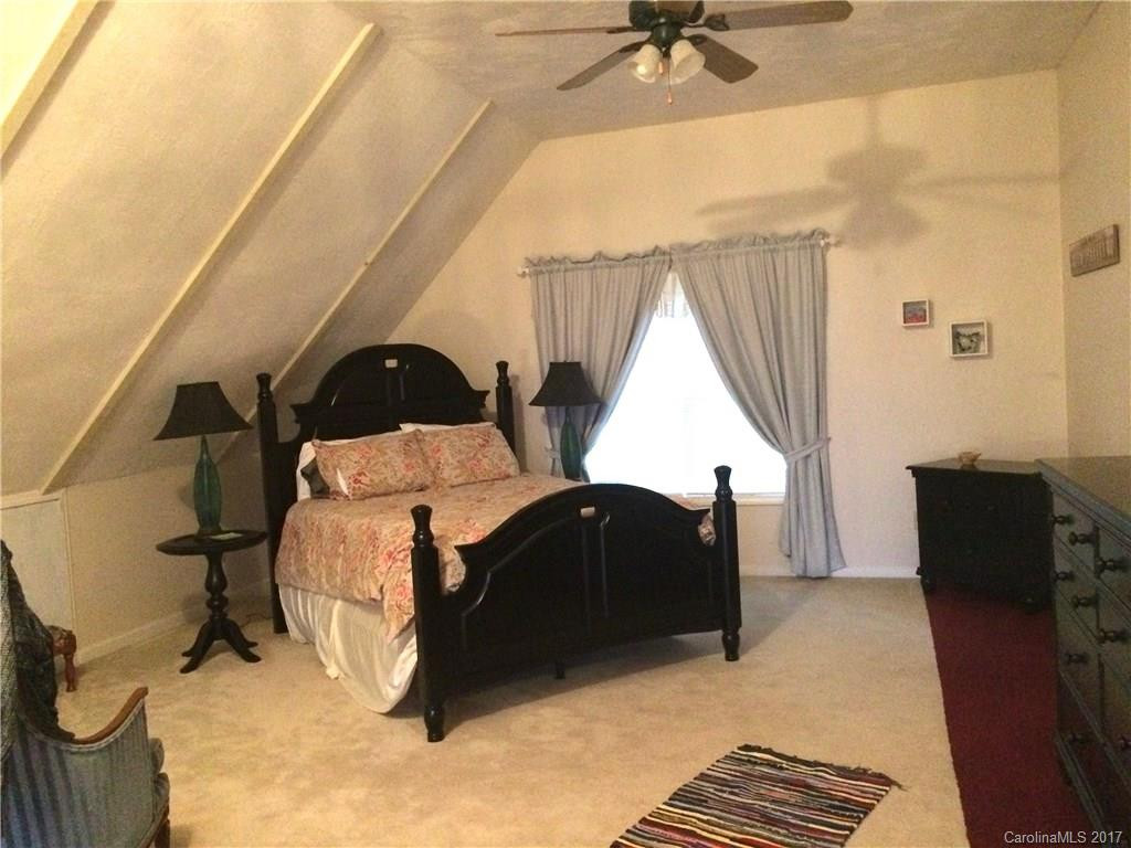 657 Sprinkle Branch Road - Photo 15