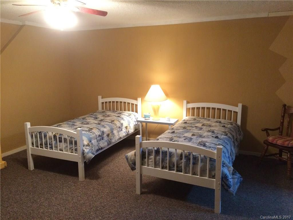 657 Sprinkle Branch Road - Photo 18