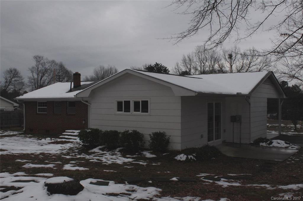 500 Oakland Road - Photo 3
