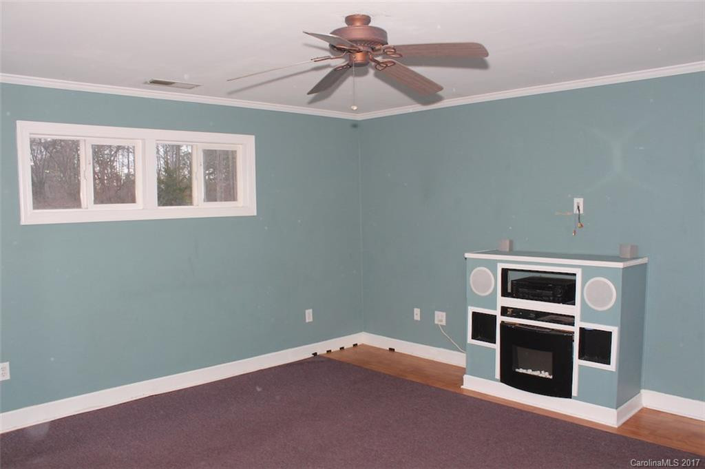 500 Oakland Road - Photo 4