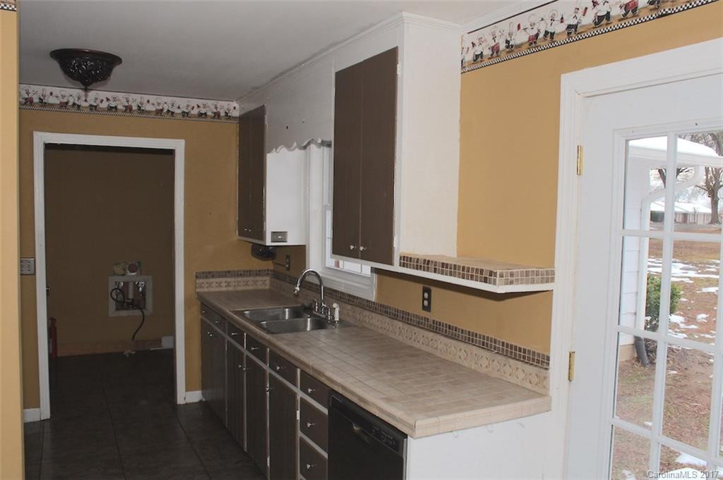 500 Oakland Road - Photo 6