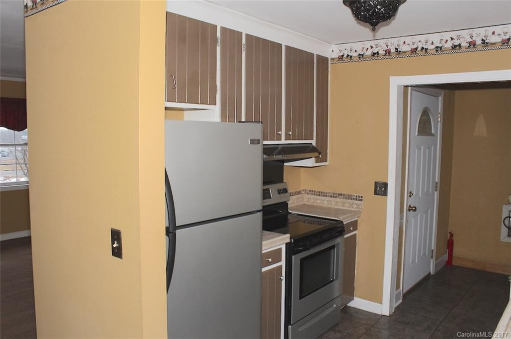 500 Oakland Road - Photo 7
