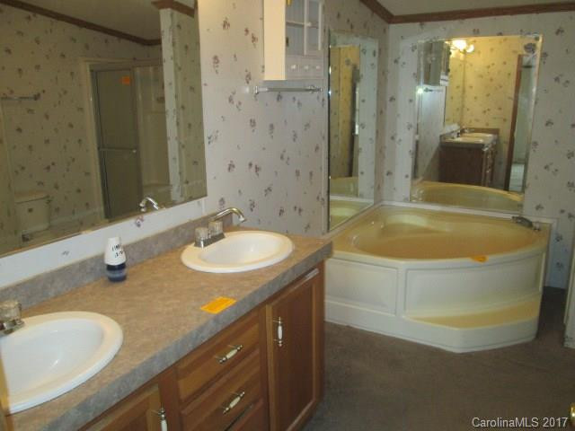 136 Asbury Road - Photo 14
