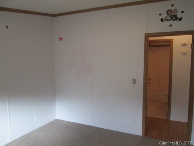136 Asbury Road - Photo 17