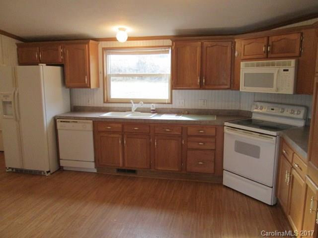 136 Asbury Road - Photo 9