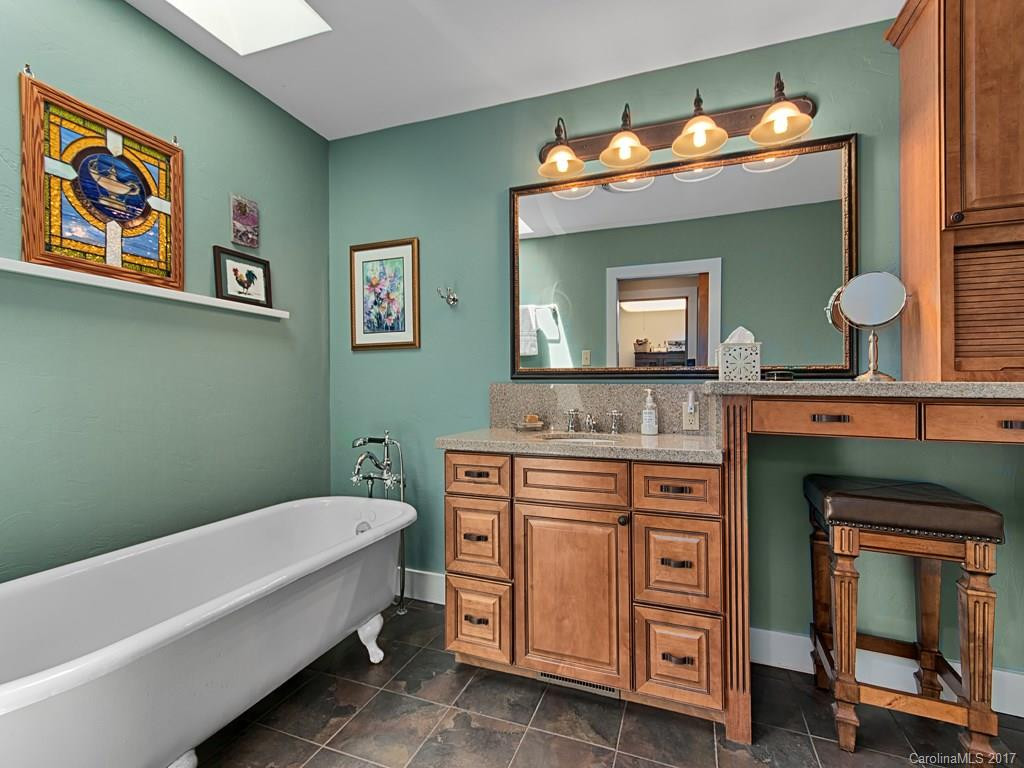 130 Whispering Pines Drive - Photo 11