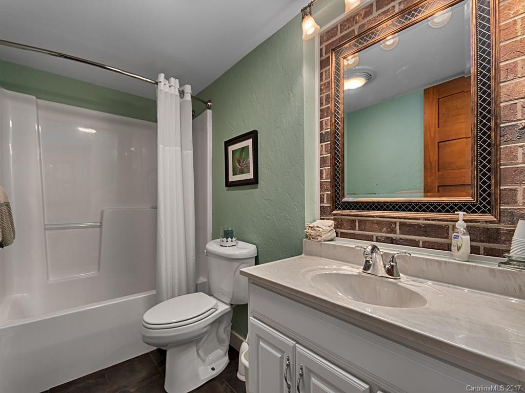 130 Whispering Pines Drive - Photo 17