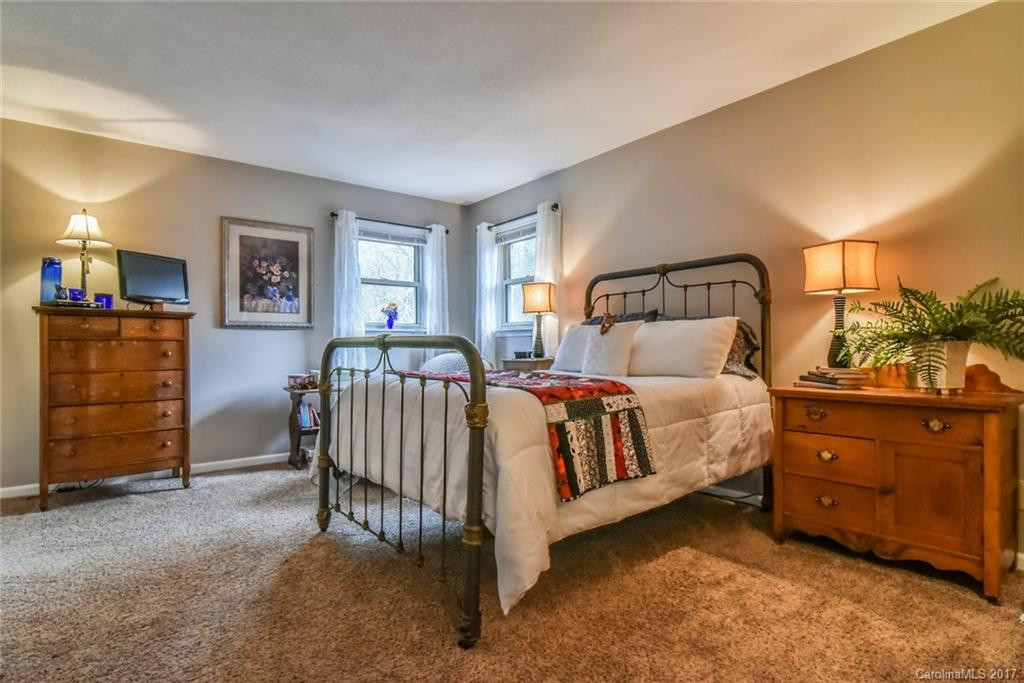 303 Colony Lane - Photo 16