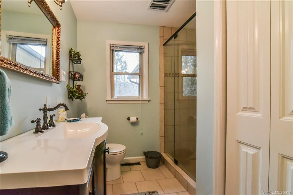 303 Colony Lane - Photo 18