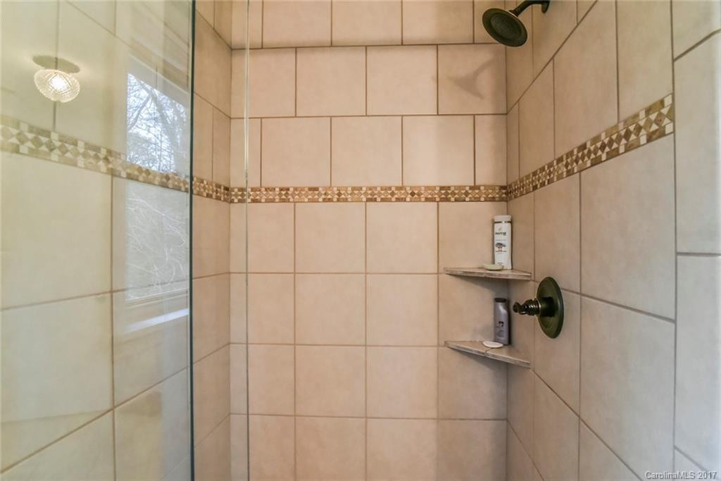 303 Colony Lane - Photo 19