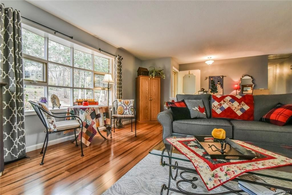 303 Colony Lane - Photo 10